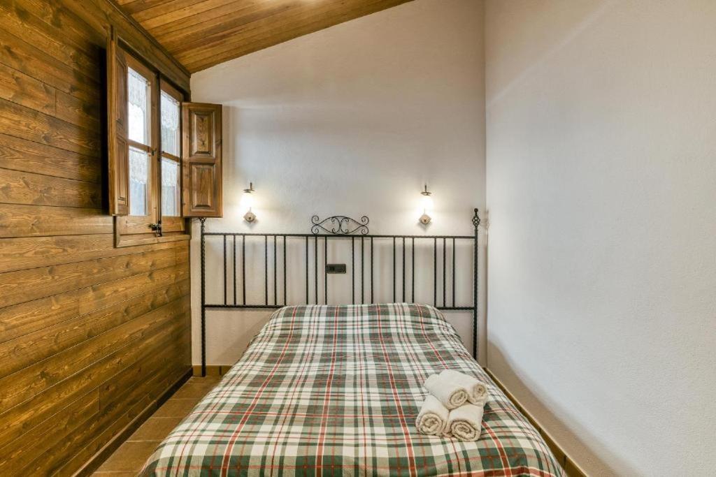 Gasthaus Nastura Casa Rural L'Art Rupit Exterior foto
